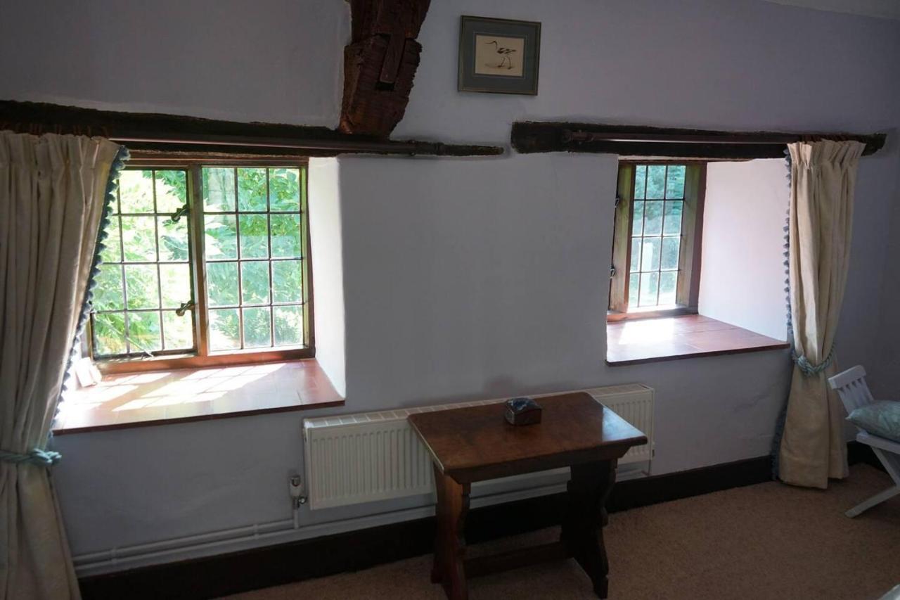 Villa Stunning Historic 2-Bed House In Shaftesbury Extérieur photo